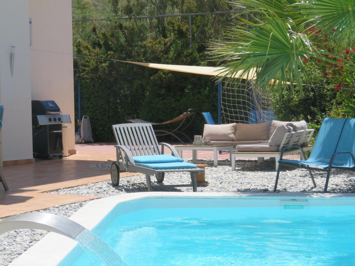 Thimari Sports & Spa With Private Pool And Jacuzzi Сунион Экстерьер фото